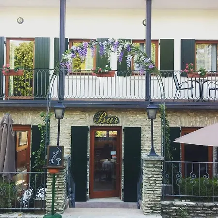 梅里蒂安娜酒店 酒店 3*