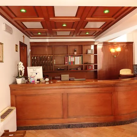 Meridiana 3* Sirmione