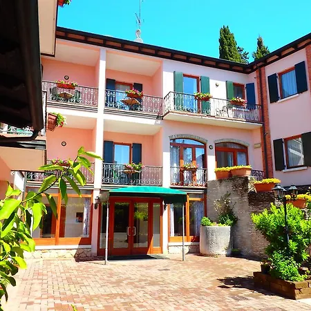 Meridiana 3* Sirmione